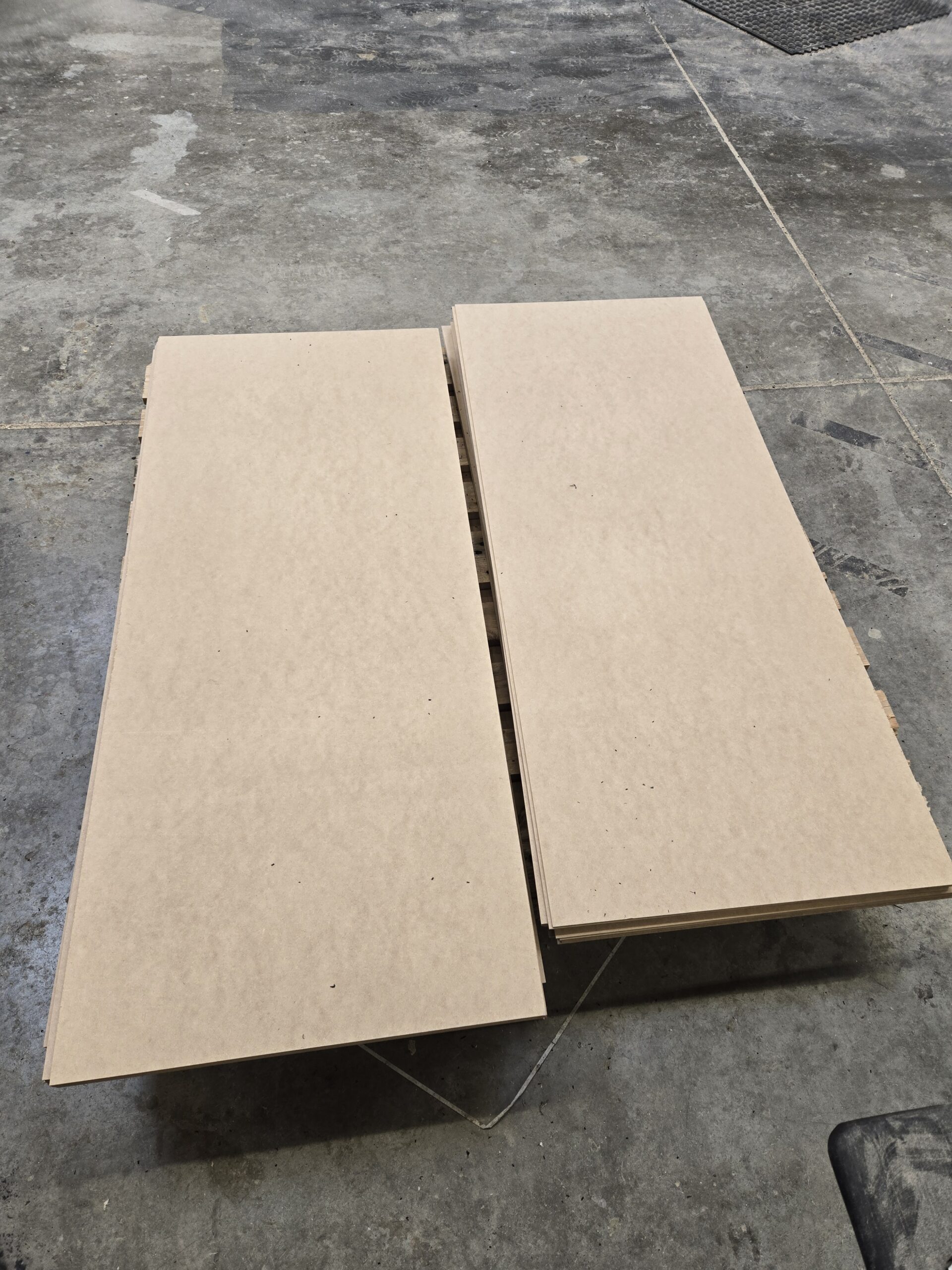 1/8TH MDF 48IN X 18IN